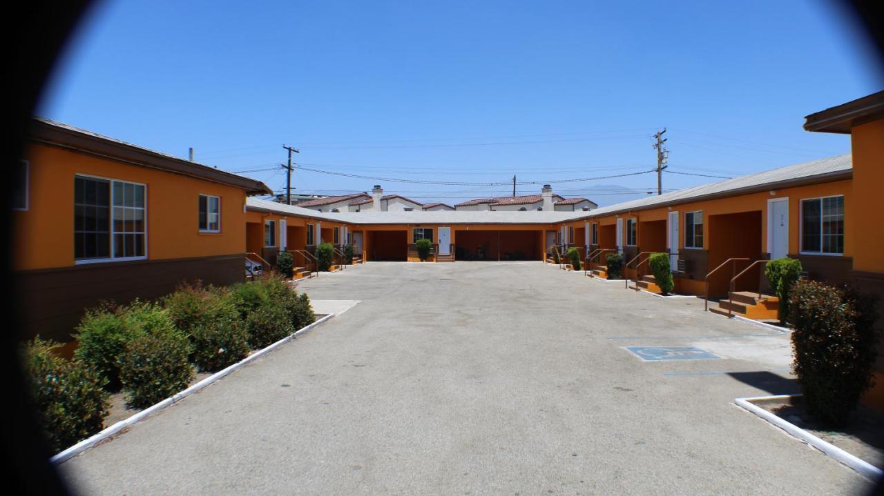 Aristocrat Motel Baldwin Park Exterior foto